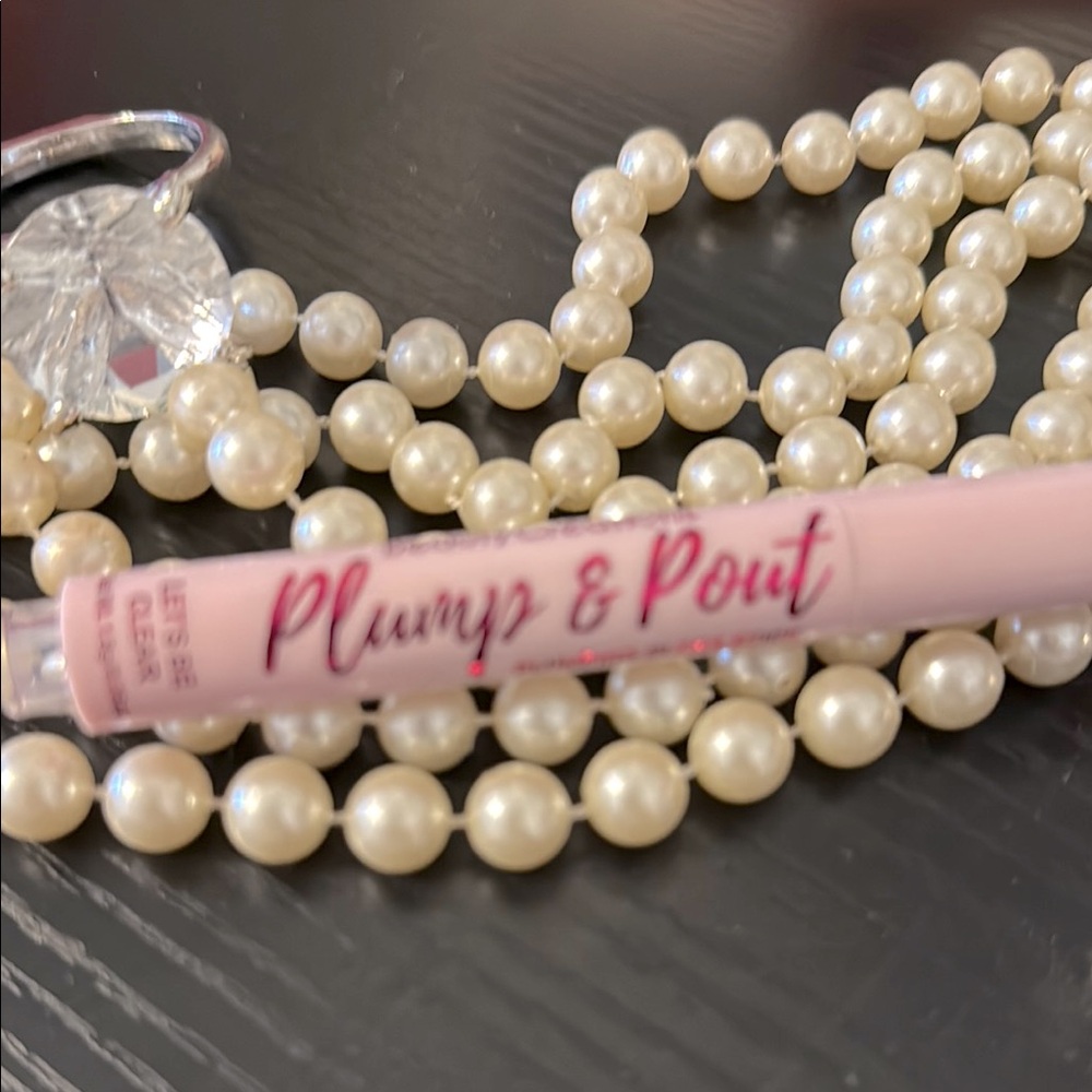 Plump & Pout Lip Gloss BEAUTY CREATIONS BN “Let’s be clear” 1.8g